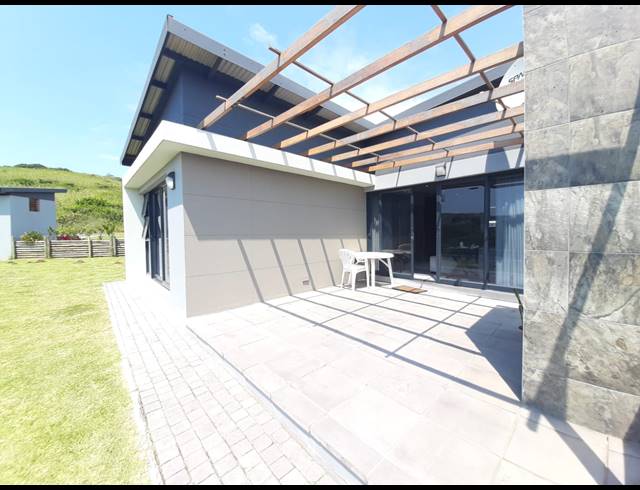 3 BEDROOM TOWNHOUSE FOR SALE IN PALM LAKES ESTATE